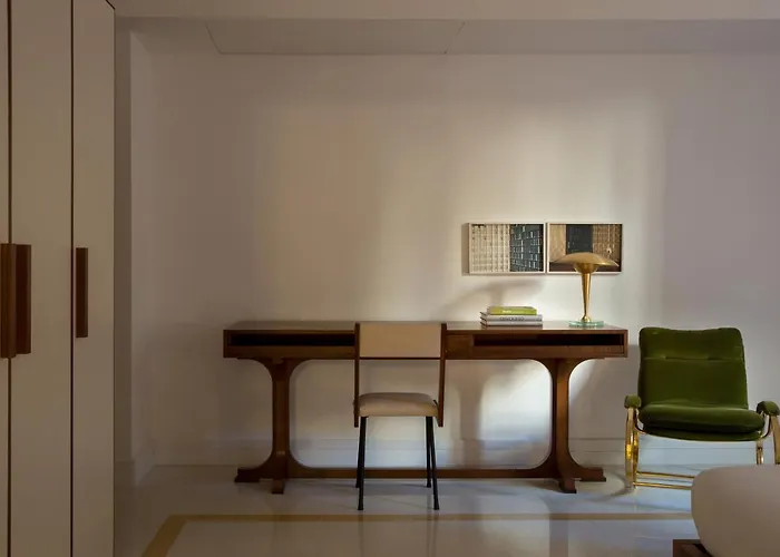 Corso Novara 5 Design Apartments