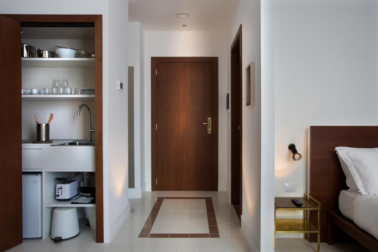 Corso Novara 5 Design Napels